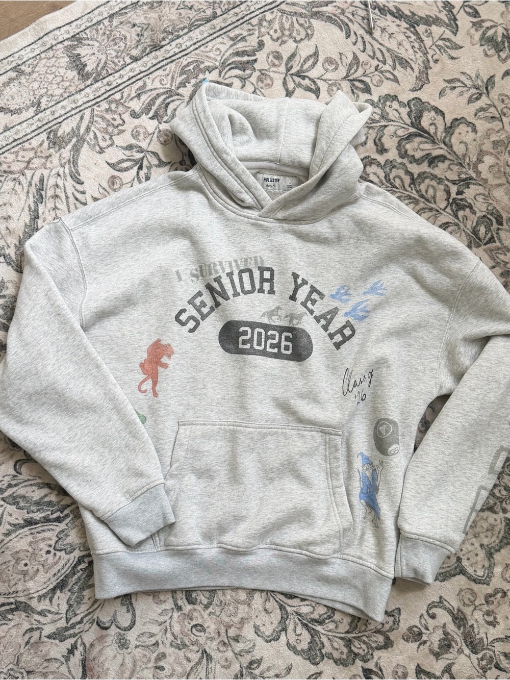 Hollister Light Gray 'Senior Year 2026' Crewneck Hoodie